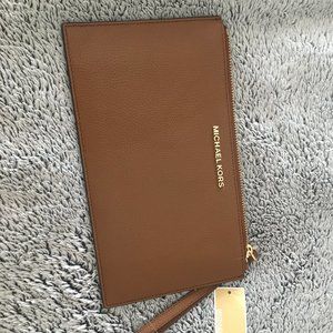 Michael Kors clutch